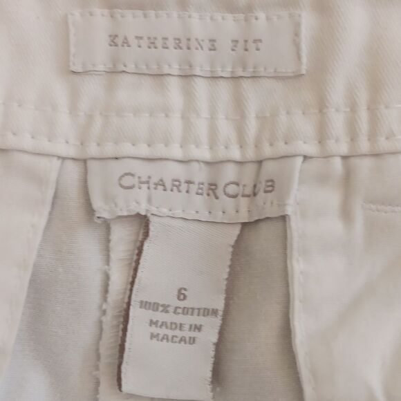 Abercrombie and Fitch and Charter Club Bundle of TWO Short. - Picture 5 of 11